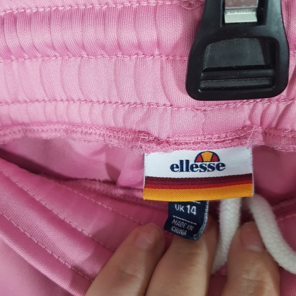 Ellesse "Nevert" Athletic/Athleisure Track Sweatpant Jogger Pant - Picture 5 of 12